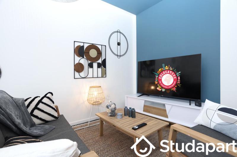 Chambre - 10 m² - 1 pièce