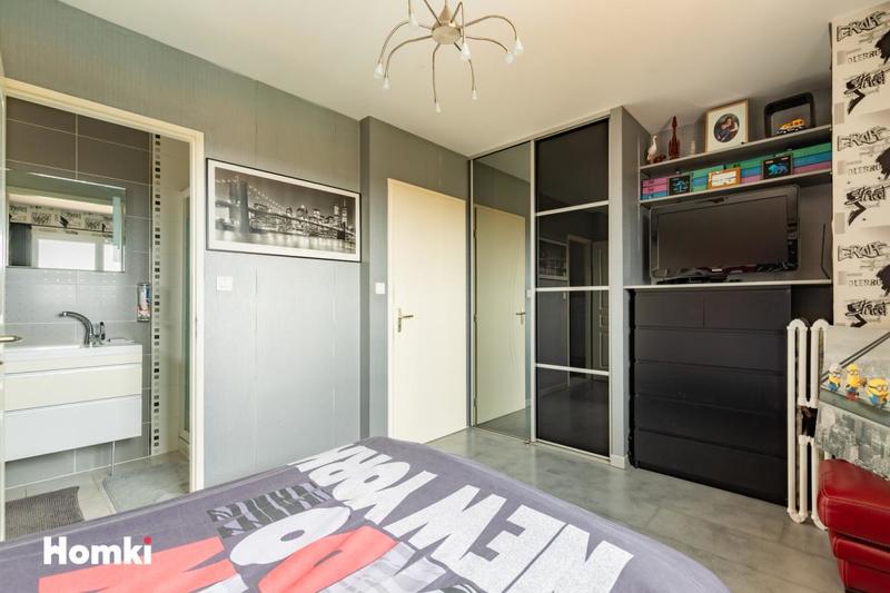 Maison - 170 m² - 5 pièces