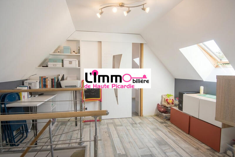 Maison - 121 m² - 5 pièces