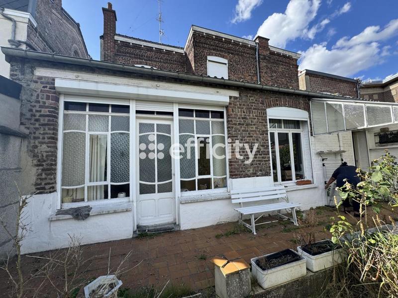 Maison - 138 m² - 8 pièces