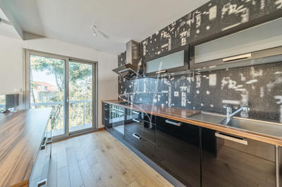 Appartement - 95 m² - 4 pièces