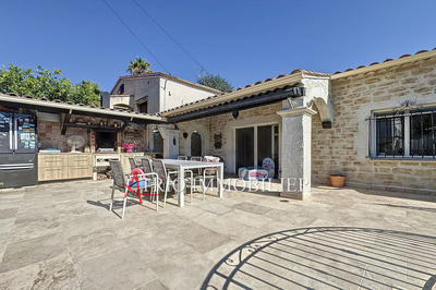 Maison - 148 m² - 5 pièces