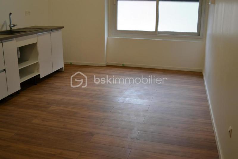 Studio - 49 m² - 1 pièce