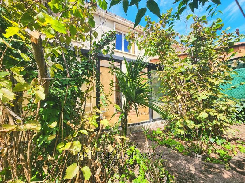 Maison - 86 m² - 5 pièces