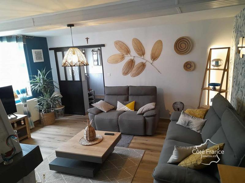 Maison de village - 100 m² - 5 pièces