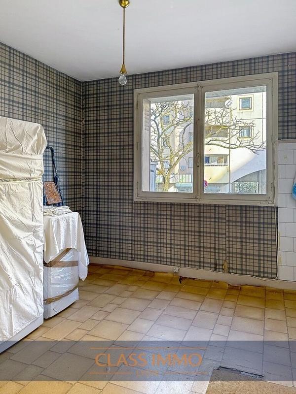 Appartement - 81 m² - 5 pièces