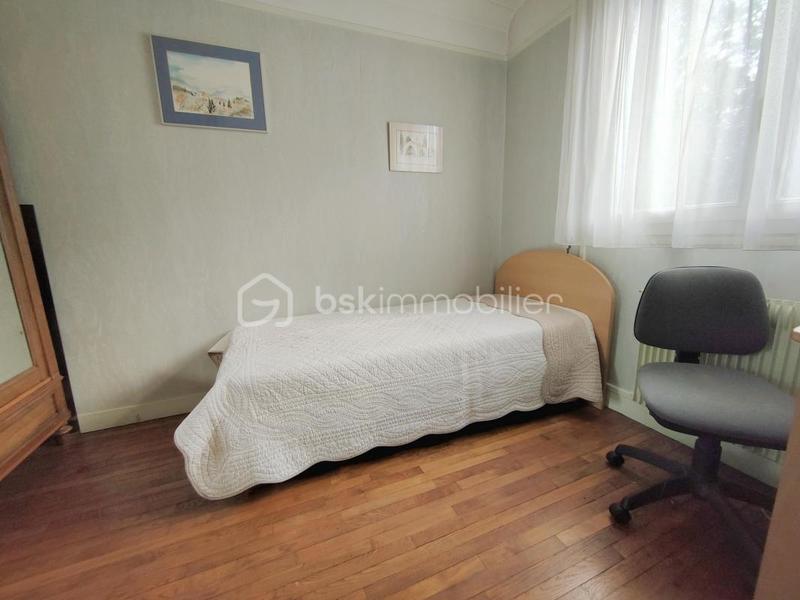 Villa - 100 m² - 6 pièces