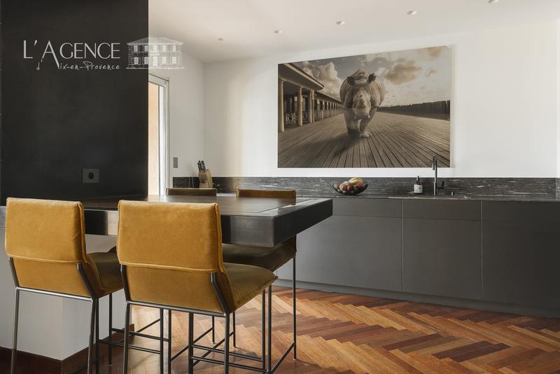 Duplex - 183 m² - 6 pièces