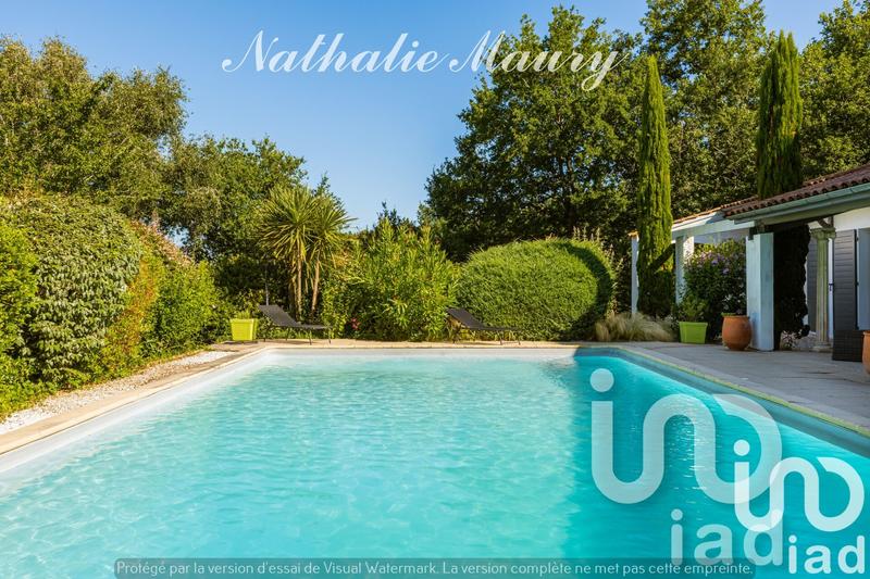 Maison - 240 m² - 7 pièces