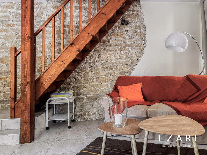 Maison - 613 m² - 14 pièces