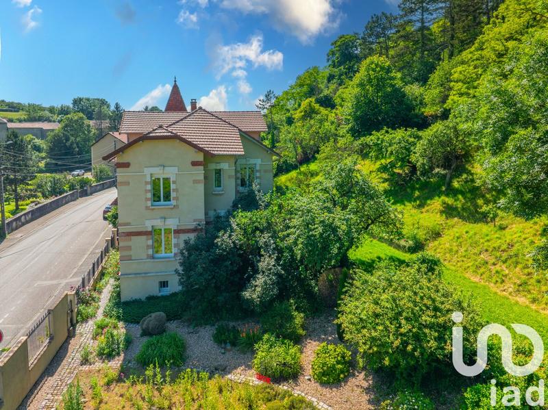 Maison - 193 m² - 8 pièces