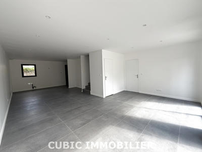 Villa - 101 m² - 4 pièces