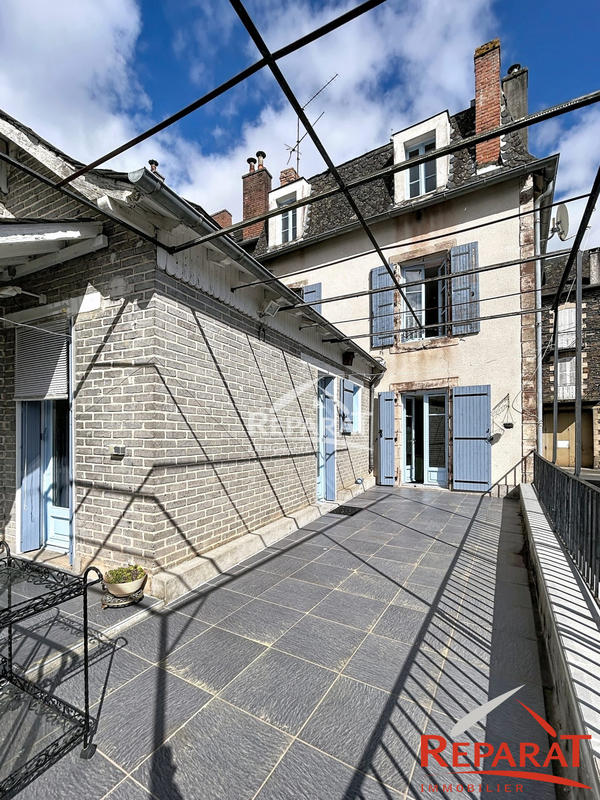 Maison - 155 m² - 5 pièces