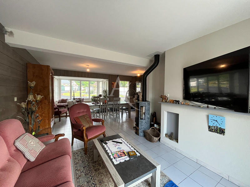 Maison - 162 m² - 5 pièces