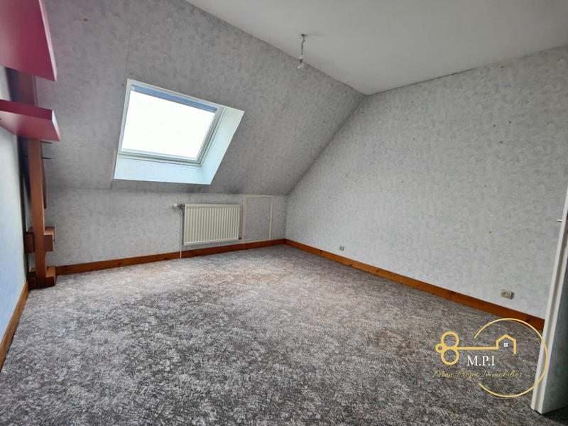 Maison traditionnelle - 132 m² - 7 pièces