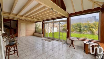 Maison - 212 m² - 8 pièces