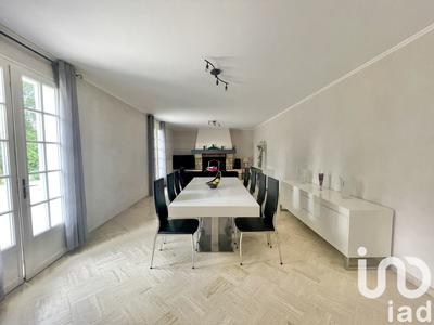 Maison - 193 m² - 7 pièces