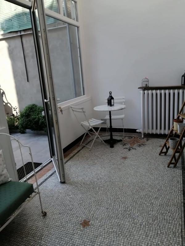 Maison - 220 m² - 8 pièces