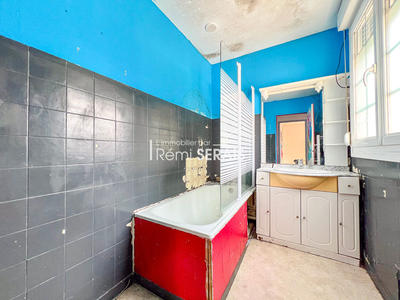 Maison - 93 m² - 4 pièces