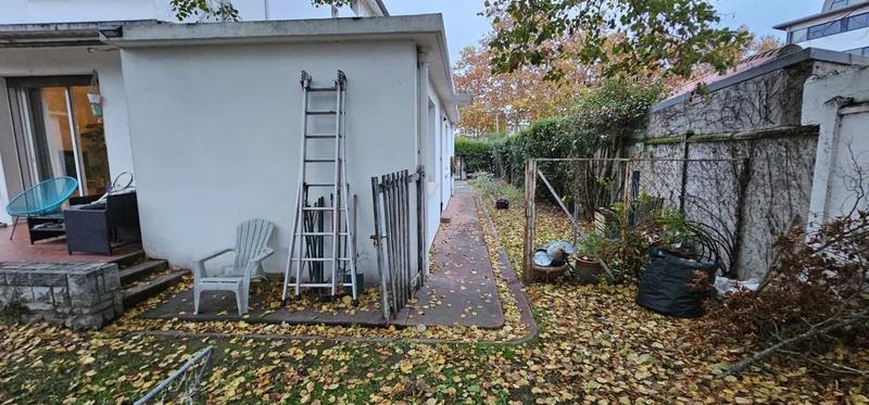 Villa - 290 m² - 8 pièces