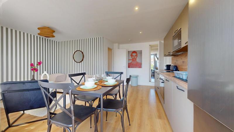 Appartement - 82 m² - 5 pièces