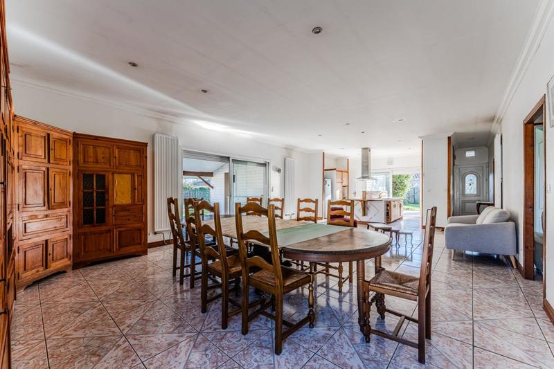 Pavillon - 125 m² - 4 pièces