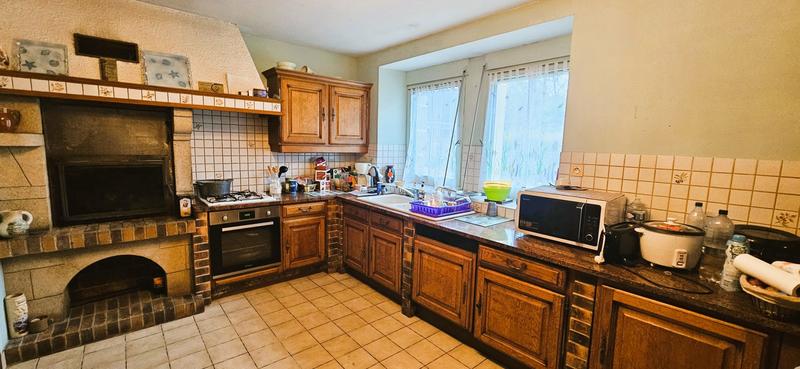 Maison - 163 m² - 7 pièces