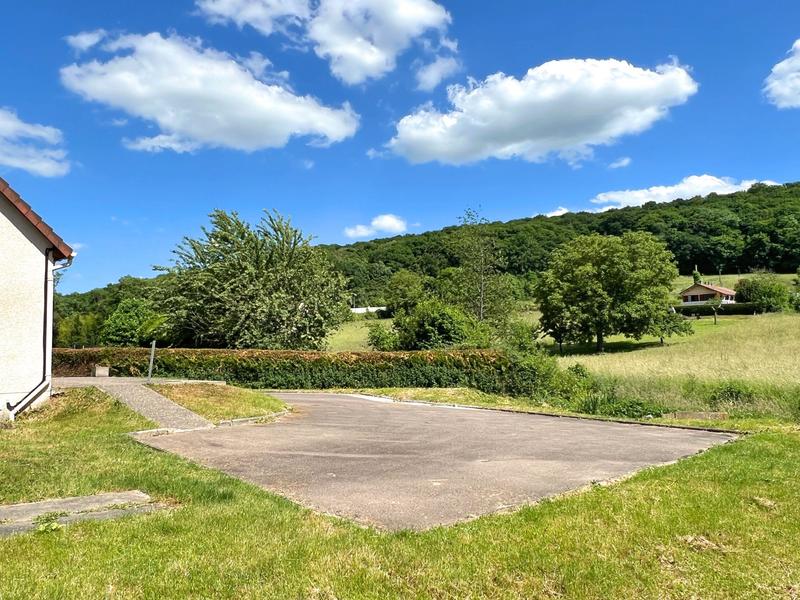 Maison traditionnelle - 86 m² - 4 pièces