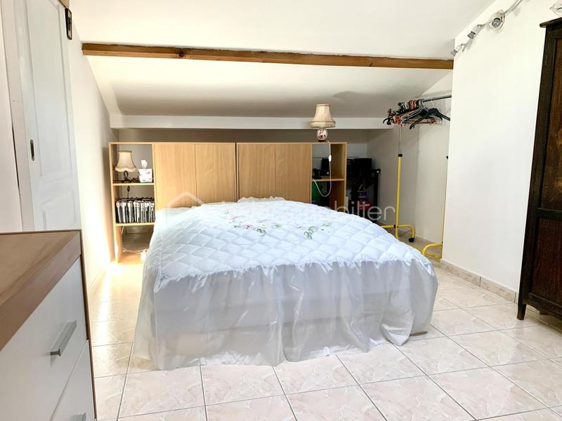 Maison traditionnelle - 110 m² - 3 pièces