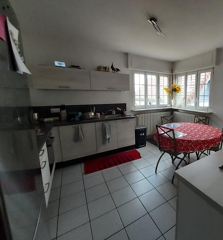 Maison - 98 m² - 5 pièces
