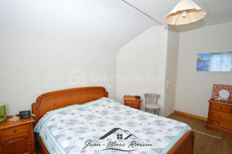 Maison - 81 m² - 5 pièces