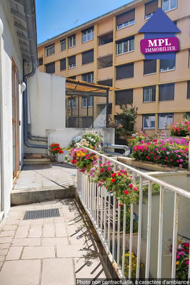 Maison - 142 m² - 6 pièces