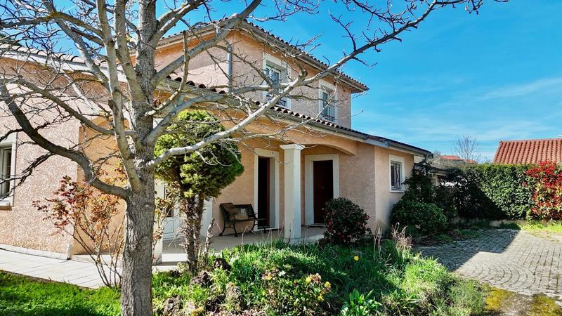 Maison - 125 m² - 5 pièces