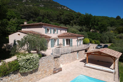 Villa - 156 m² - 6 pièces