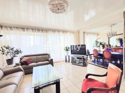 Appartement - 105 m² - 5 pièces