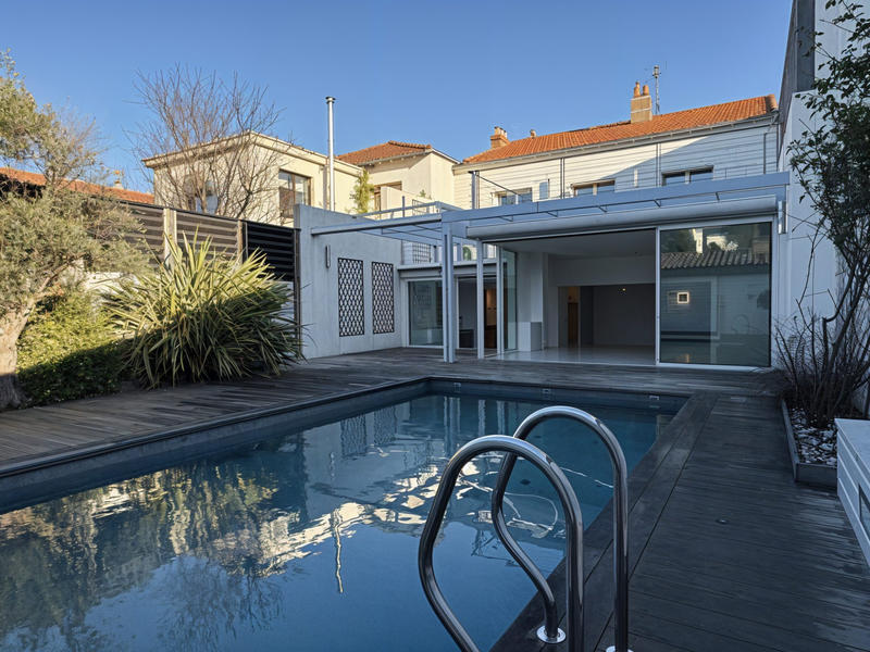 Maison - 178 m² - 5 pièces