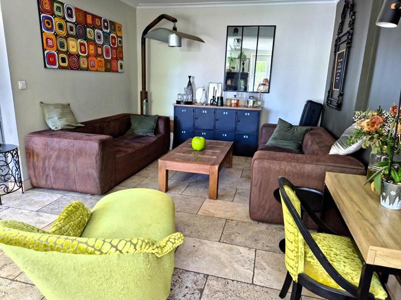 Maison - 165 m² - 8 pièces