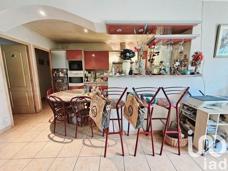 Maison - 171 m² - 5 pièces