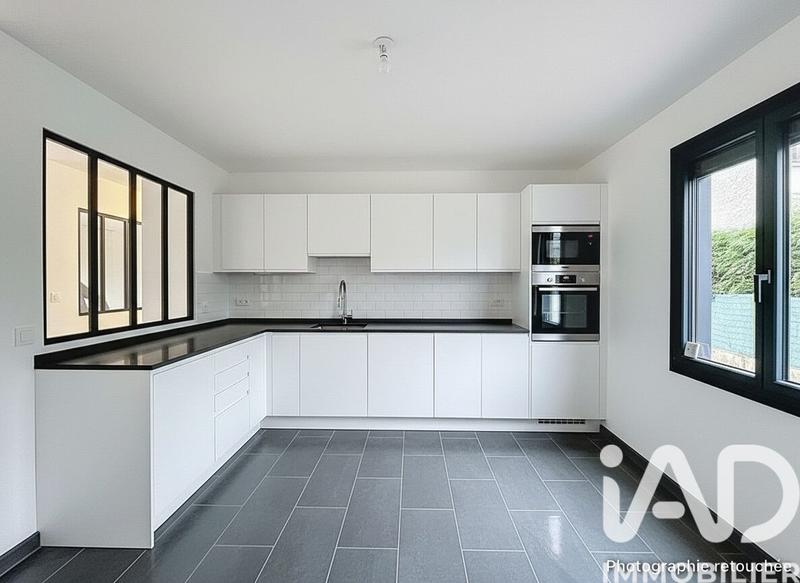 Maison - 80 m² - 3 pièces