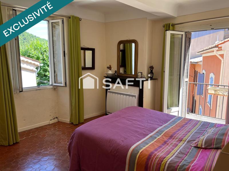 Maison - 203 m² - 10 pièces