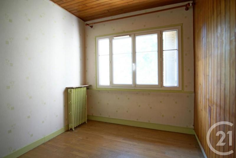 Pavillon - 137 m² - 7 pièces