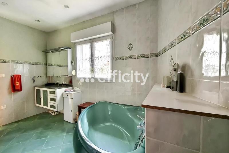 Maison de ville - 108 m² - 5 pièces