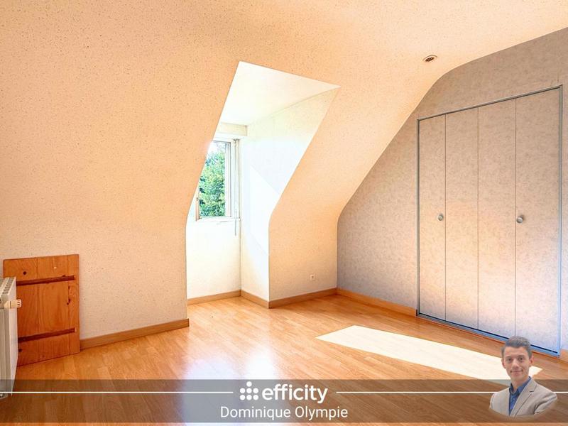 Maison - 111 m² - 5 pièces