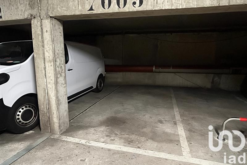 Parking - 11 m²