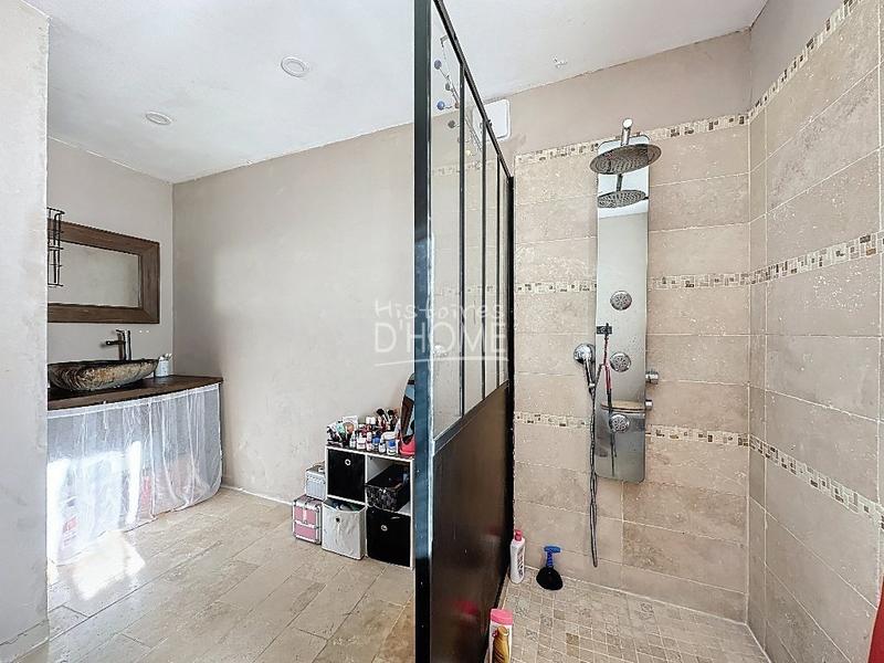 Maison - 179 m² - 5 pièces