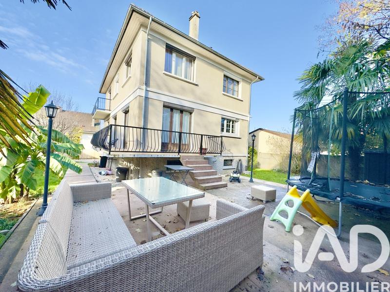 Maison - 145 m² - 6 pièces