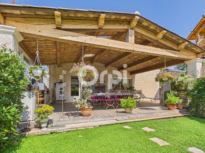 Maison - 165 m² - 7 pièces