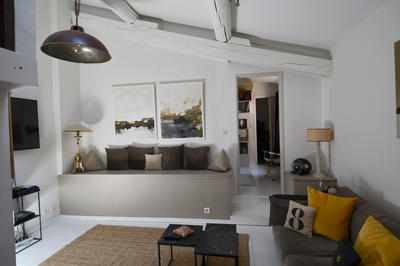 Maison - 295 m² - 10 pièces