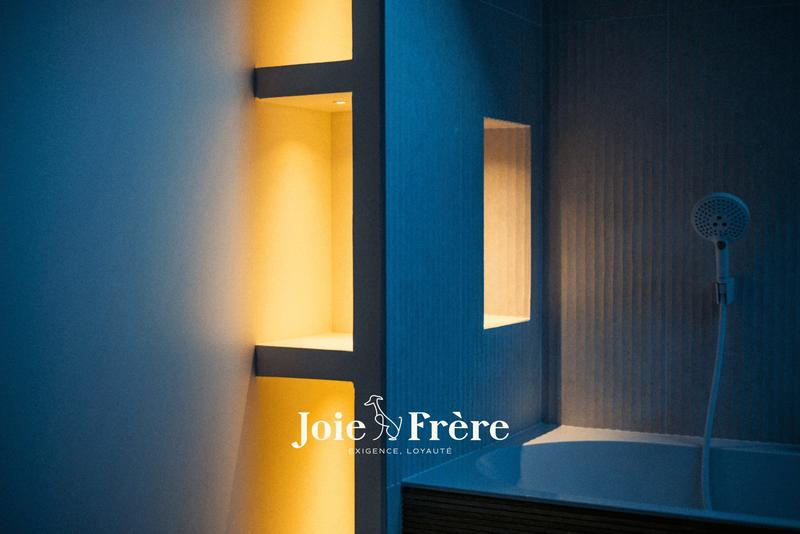 Maison ancienne - 221 m² - 8 pièces