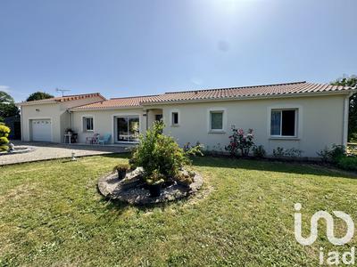 Maison - 120 m² - 4 pièces